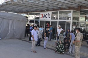 Şanlıurfa’da traktör devrildi: 2 yaralı