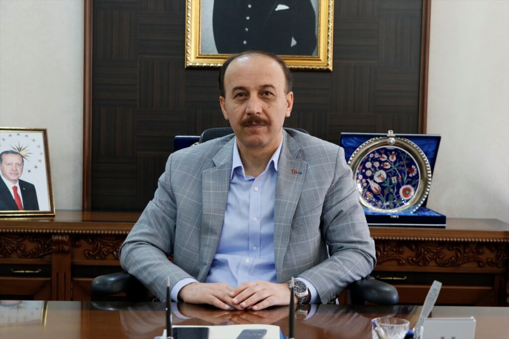 Teröristlerden kurtulan Suriyeli çiftçiler ürünlerini değerinde satabilecek