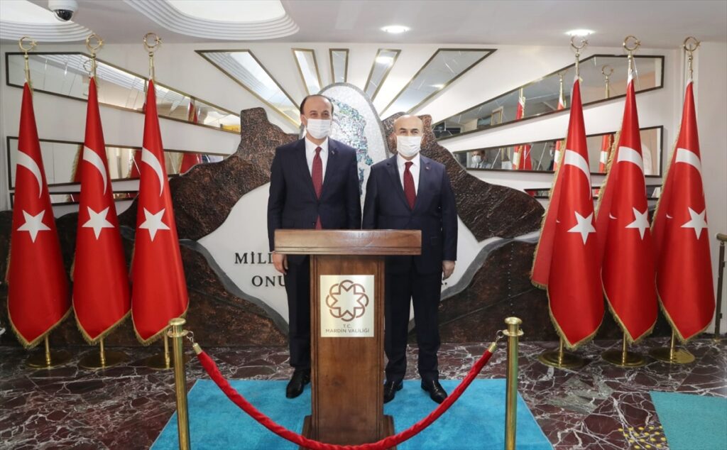 Şanlıurfa Valisi Erin, Mardin Valiliğine atanan Demirtaş’ı ziyaret etti