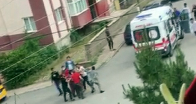 Küçük kıza çarpan sürücüye meydan dayağı