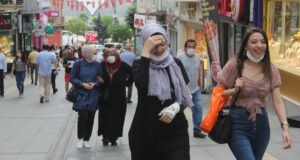 Zorunlu maske kullanımına uymayanlara 900 lira para cezası