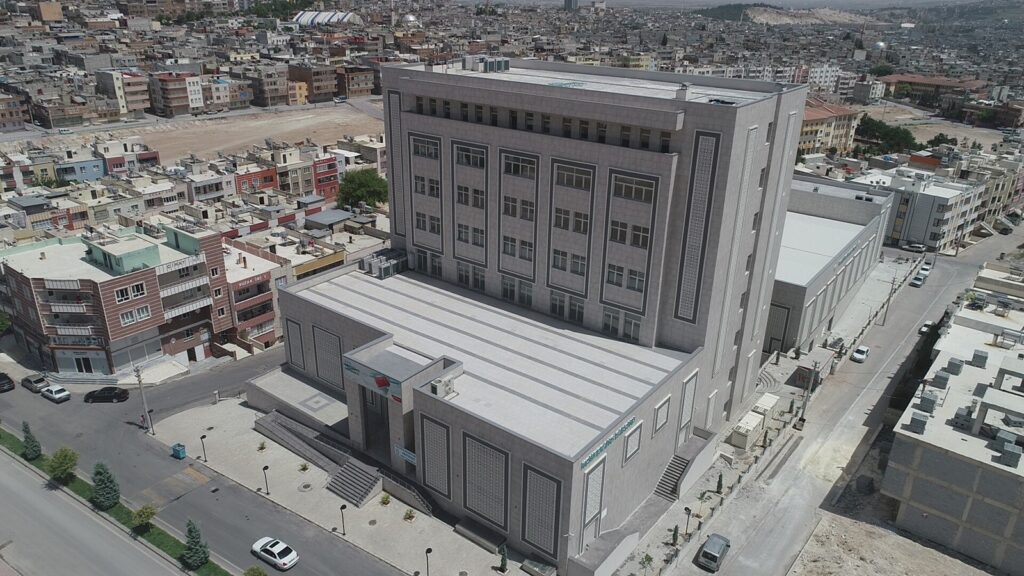 Şanlıurfa’da Belediyenin yaptığı bina hastaneye dönüştürülecek