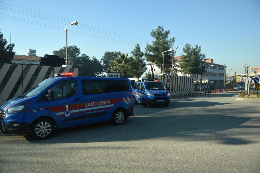 Şanlıurfa’da tartıştığı kadın ile babasını öldüren zanlı yakalandı