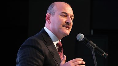 İçişleri Bakanı Soylu: Çipli kimlik kartına ehliyeti de yükleyeceğiz