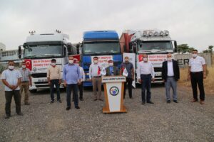 Şanlıurfa’dan İdlib’e 3 tır insanı yardım gönderildi
