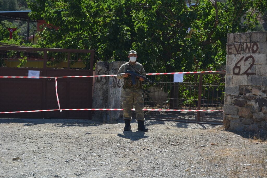 Şanlıurfa’da 205 ev karantinaya alındı