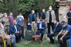 Şanlıurfa Valisi Erin Ceylanpınar Gümrük Kapısı’nda incelemede bulundu