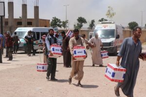 Tel Abyad’da ihtiyaç sahiplerine insani yardım dağıtıldı