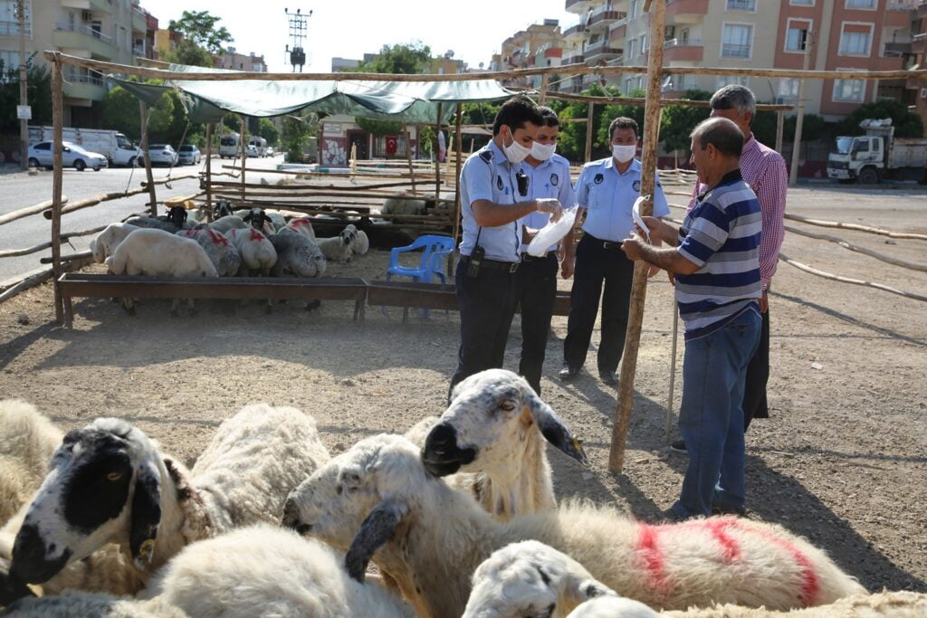 Haliliye’de bayram öncesi tedbirler sıklaştırıldı