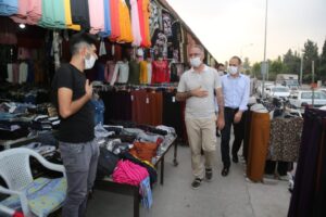 Bayram öncesi esnaf ve vatandaşları dinledi