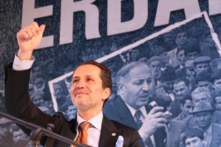 Fatih Erbakan’dan ‘Kıbrıs’ mesajı: 2 devletli çözüm dışında hiçbir çözüm kabul edilemez!