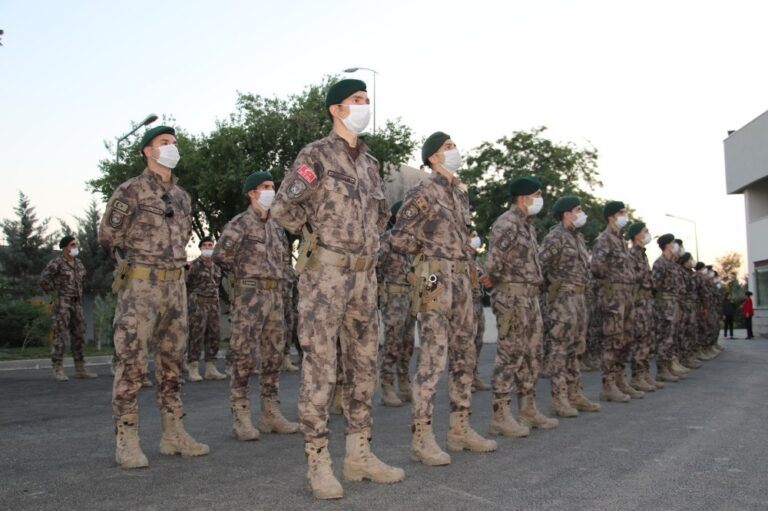 Özel Harekat Başkanlığında 15 Temmuz Şehitleri dualarla anıldı