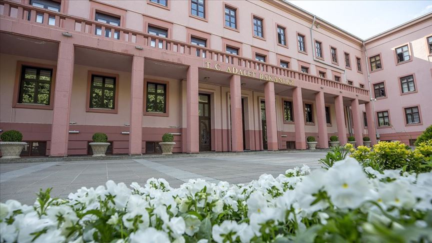 Bayramda tutuklu ve hükümlülerin görüş hakkı artırıldı