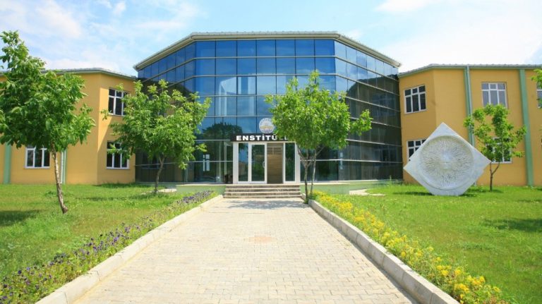 2020-2021 eğitim öğretim yılı güz yarıyılı için lisansüstü eğitim başvuruları başladı