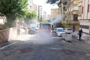 Halk sağlığı için tüm ekipleri ile sahada olmaya devam ediyor