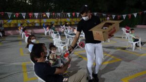 Açık hava sinemasına yoğun ilgi