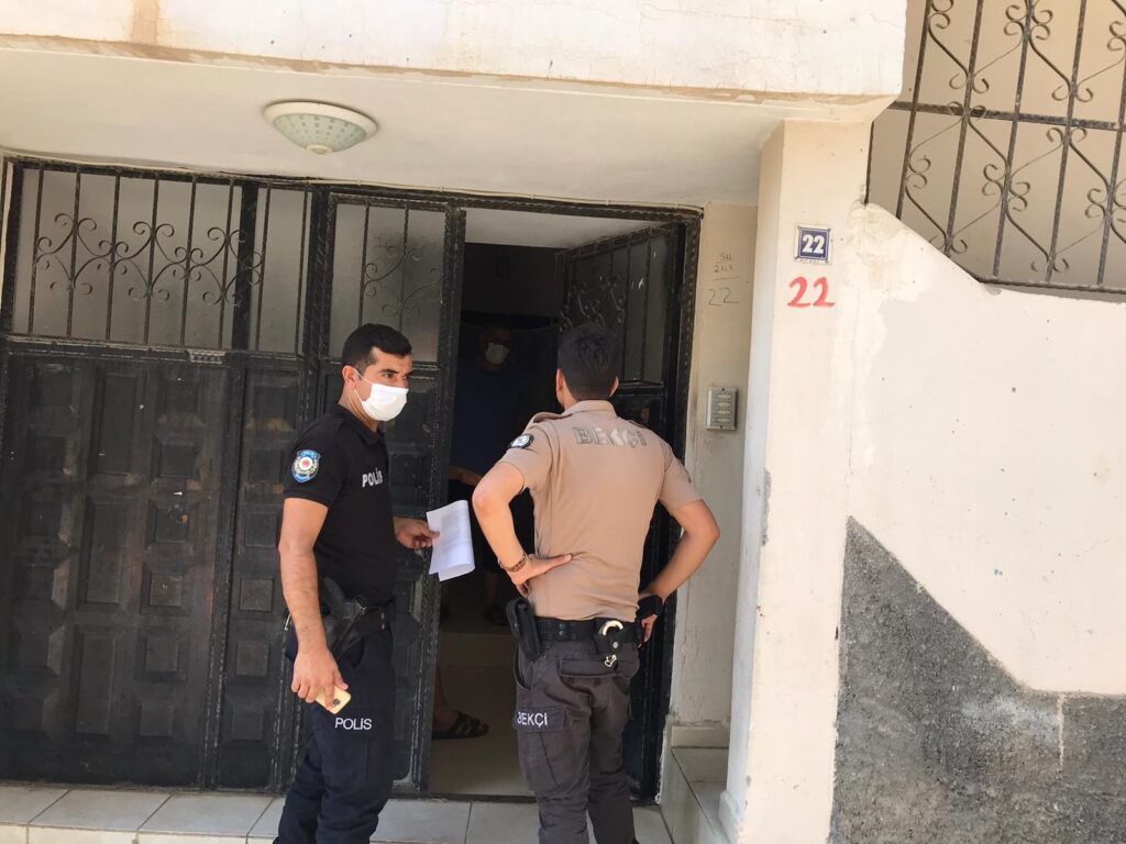 Karantinadaki evler hafta sonu da denetlendi