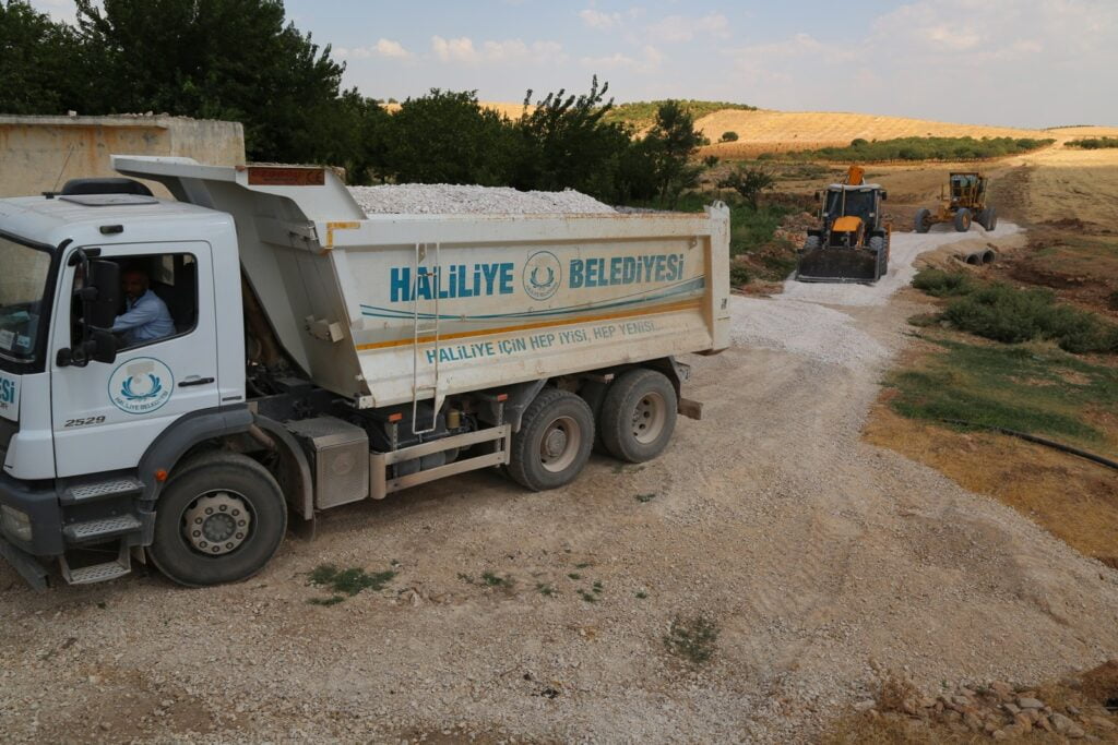 Haliliye’de yol yapım çalışması