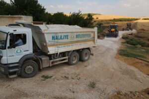 Haliliye’de yol yapım çalışması