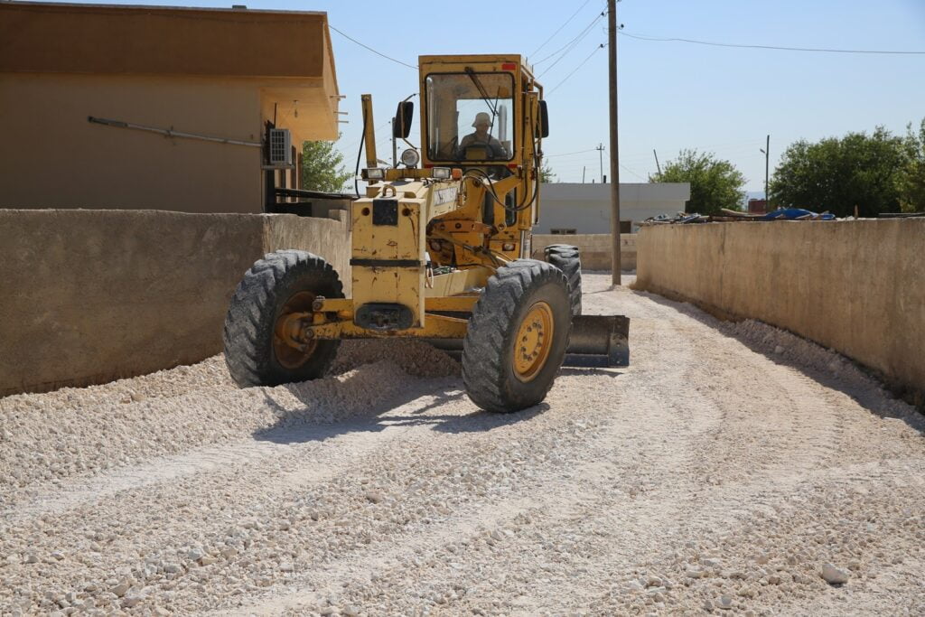 Haliliye’de yol çalışması aralıksız sürüyor