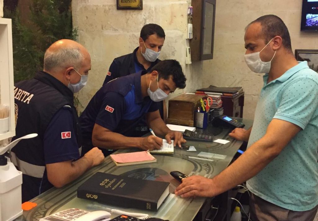 Şanlıurfa’da 202 kişiye 188 bin 582 TL para cezası kesildi