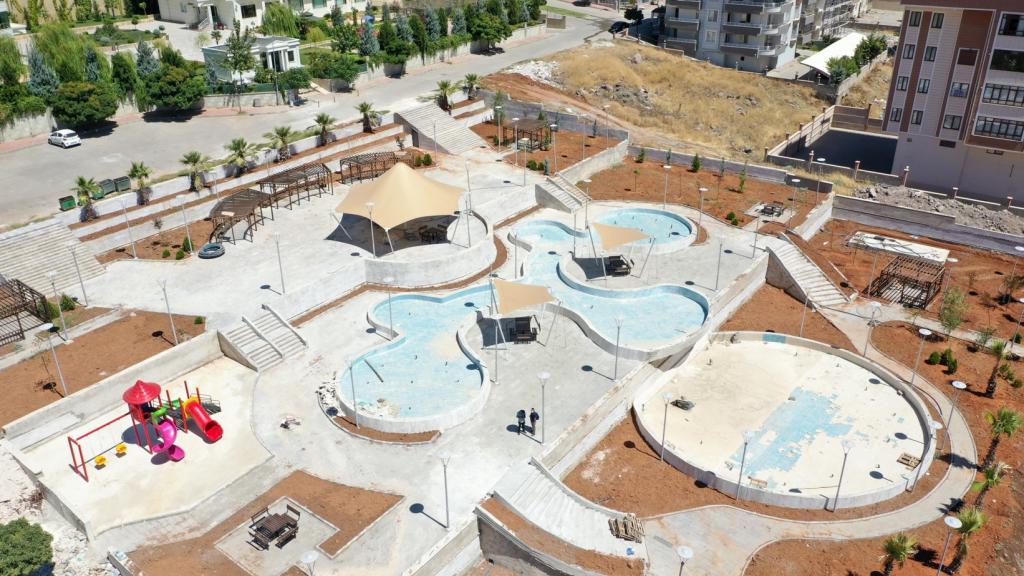 Doğukent’e yapılan modern parkta sona doğru