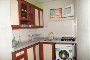 İki yıldır çadırda yaşayan aile yeni evlerini görünce inanamadı