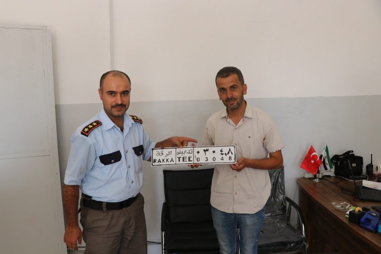 Barış Pınarında motorlu araçlar tescil ediliyor