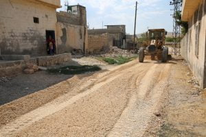 Karaköprü kırsalında yol çalışmaları sürüyor