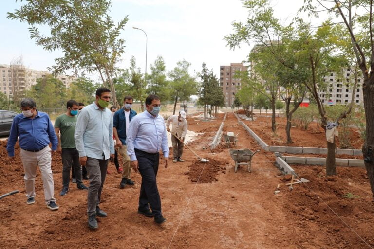 Haliliye’de park alanları denetlendi