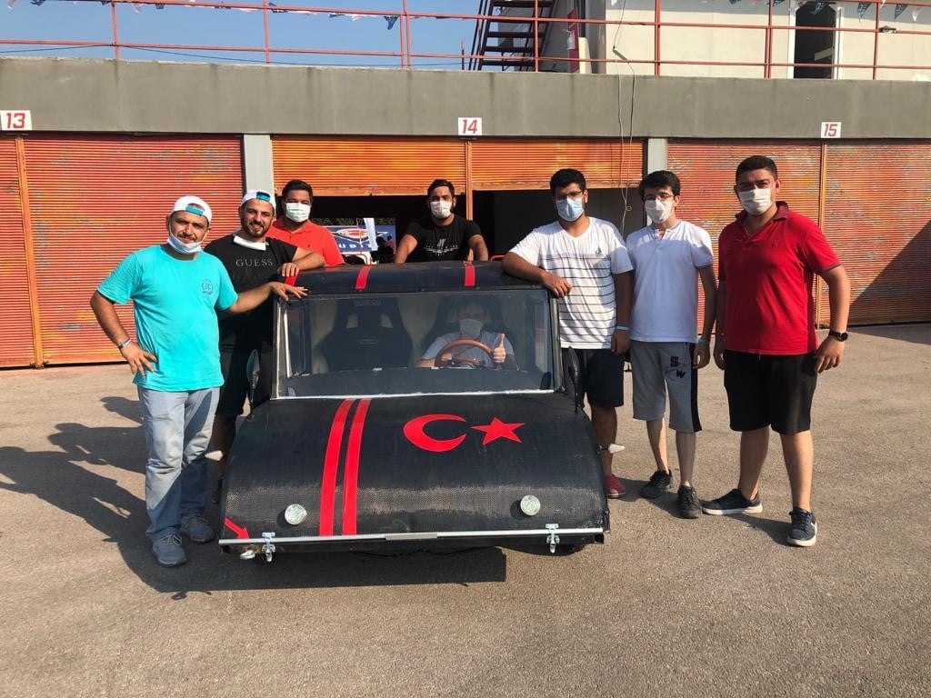 Şanlıurfa’da Öğrenciler yerli ve milli elektrikli araç üretti