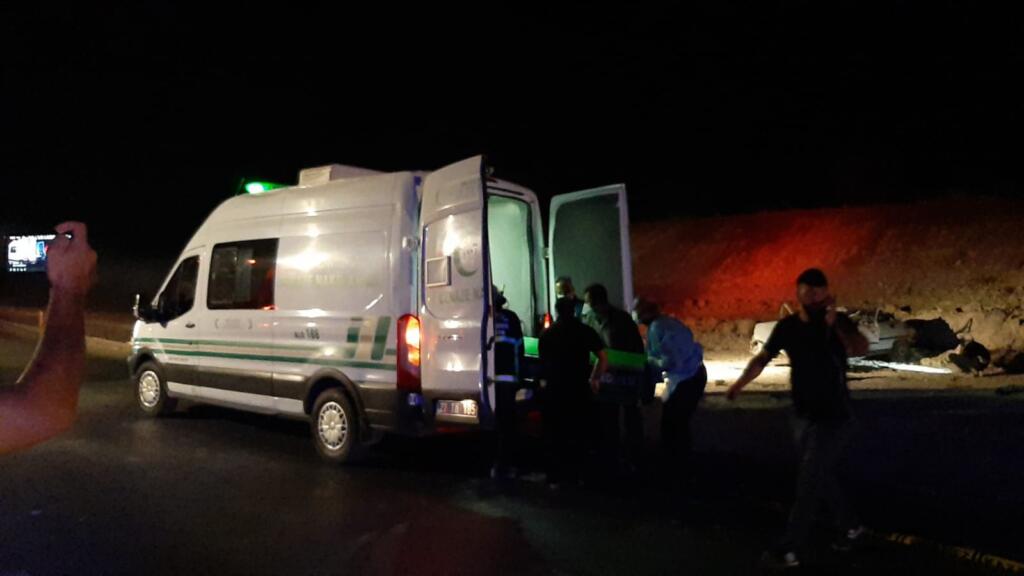 Urfa-Nizip Karayolunda feci kaza 1 ölü