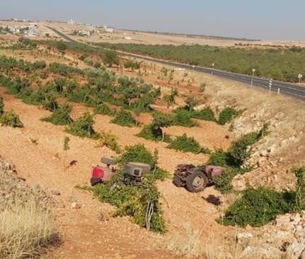 Şanlıurfa’da Devrilen traktörün altında kalan sürücü hayatını kaybetti