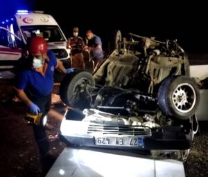 Şanlıurfa’da Kaldırıma çarpan otomobil takla attı: 1 ölü