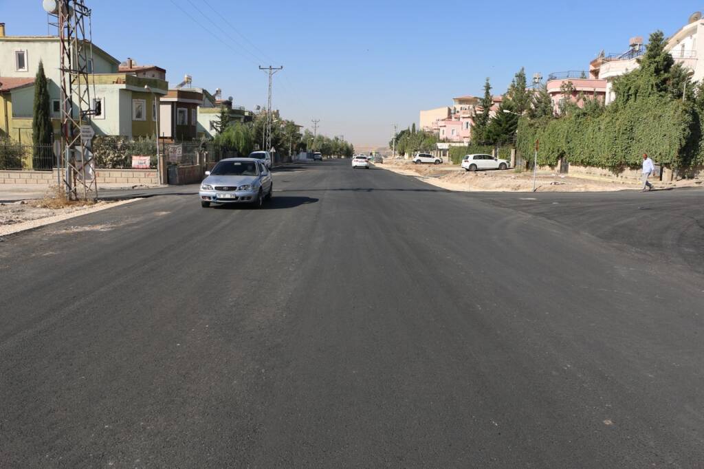 Şanlıurfa’da sıcak asfalt çalışmaları