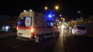 Diyarbakır-Şanlıurfa Karayolunda ambulans kaza yaptı: 3 yaralı