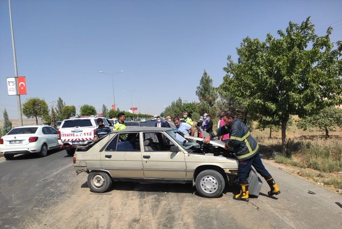 Şanlıurfa’da trafik kazası yaralılar var