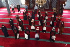 Viranşehir’de Hafızlık eğitimini tamamlayan 22 öğrenciye belgeleri verildi