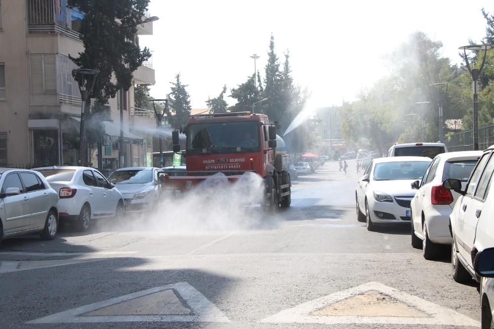 Haliliye’de salgınla mücadele sürüyor
