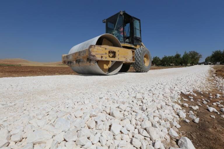 Konaç ve Yenice stabilize yollarına kavuşuyor