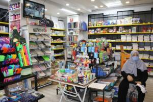 Şanlıurfa’da kırtasiyeciler sezondan umduğunu bulamadı