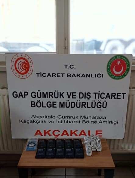 Şanlıurfa’da Gümrükte 11 adet cep telefonu ele geçirildi