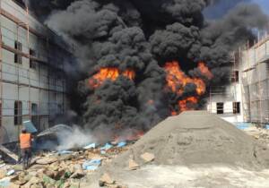 Şanlıurfa’da İnşaata çıkan yangın korkuttu