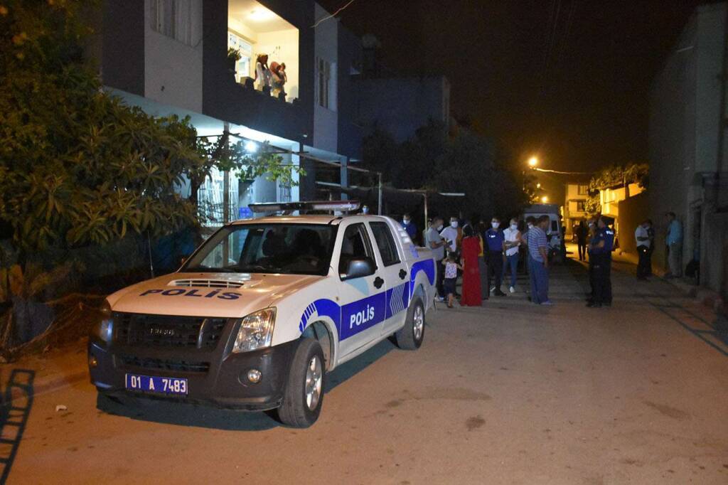 Tartıştığı eşini pompalı tüfekle ağır yaraladı