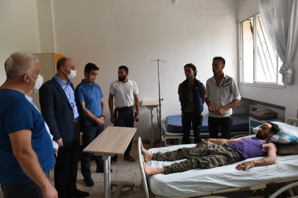 Vali Erin’den Resulayn’daki patlamada yaralılara ziyaret