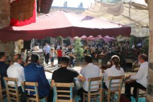 URFA AHENGİ TOPLULUĞU GÜMRÜK HAN’DA KONSER VERDİ