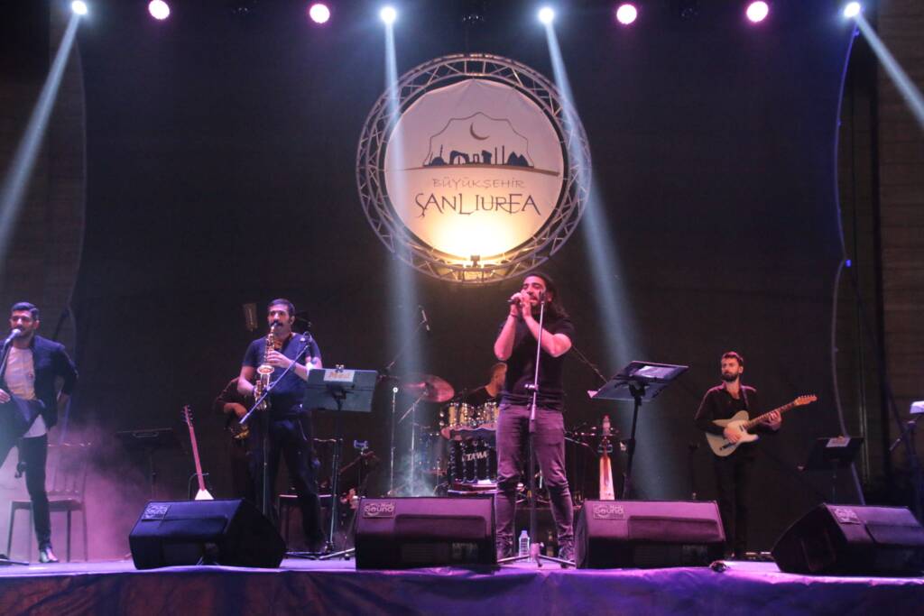 Şanlıurfa’da açık hava etkinlikleri yoğun ilgi görüyor