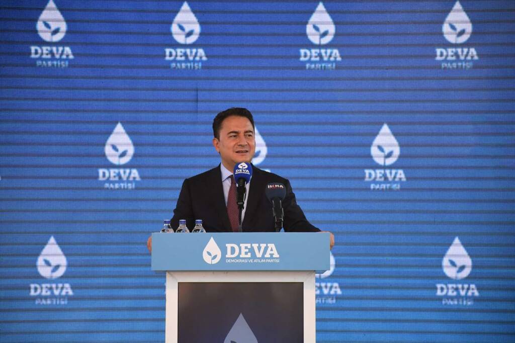 Ali Babacan: “Kürtlerin dili analarının ak sütü kadar helaldir pazarlık konusu yapılamaz”