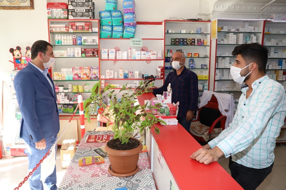 Baydilli esnafla buluşmaya devam ediyor