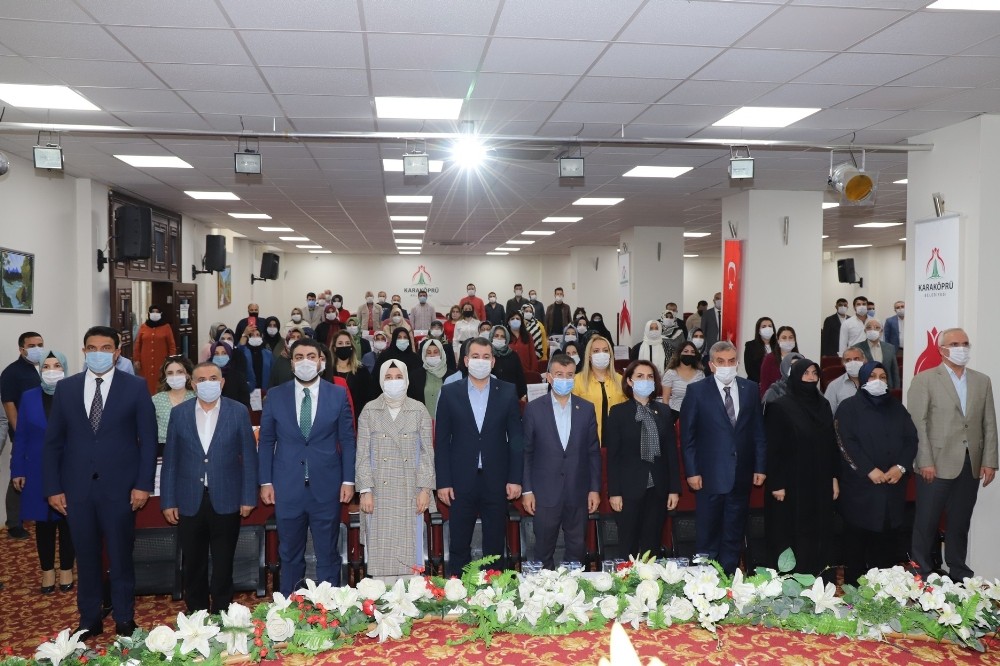 Baydilli Karaköprü Kadın Kolları Kongresine katıldı